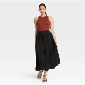 Woman’s Ribbed Tank Top